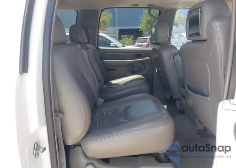 2004 GMC Yukon Xl 1500 Denali z USA, uszkodzony, nr VIN 1GKFK66U14J304623